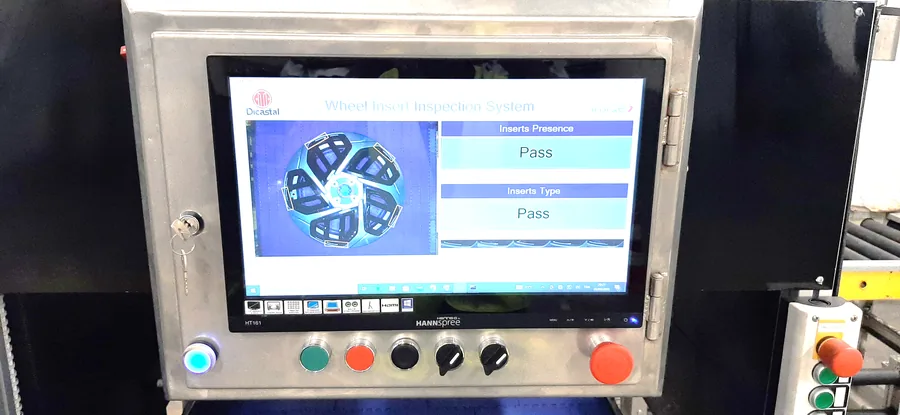 Automatic wheels inspection machine