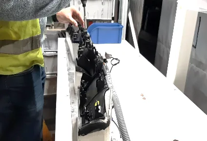 Screw-tightening poka-yoke with part locking (Siemens PLC)